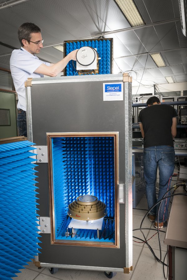 Expérience de calibration en absolu d’une chaîne de réception GNSS